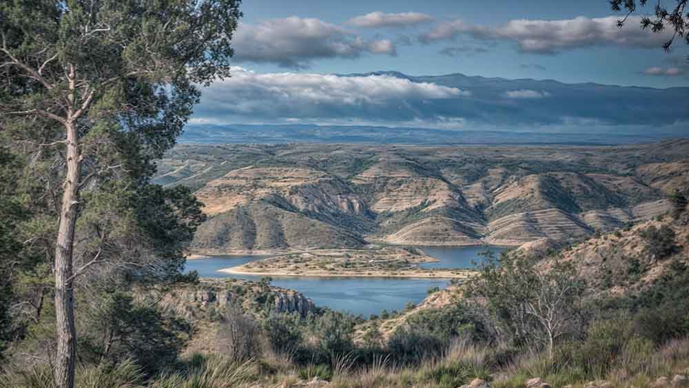 Tous. Cuevas del Tortero y el Candil