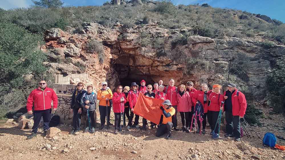 Tous. Cuevas del Tortero y el Candil