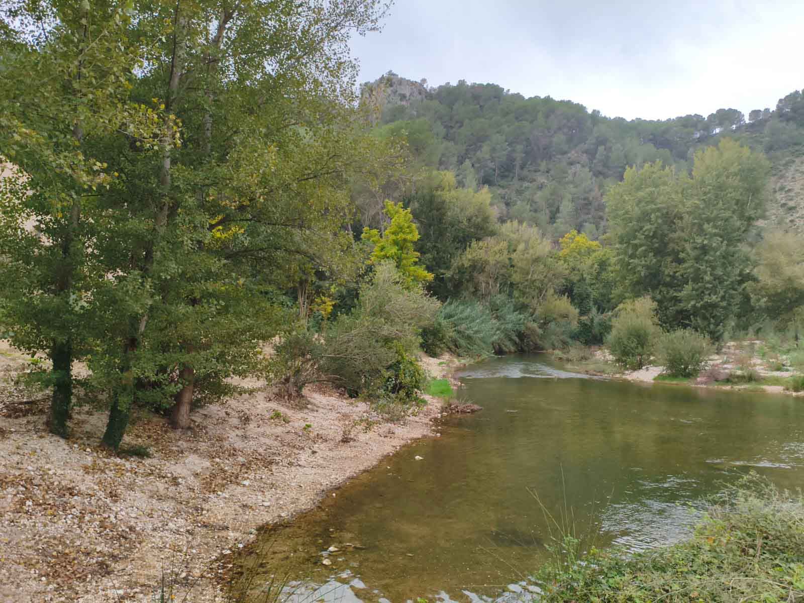 Bellús. Cova negra y arcadetes